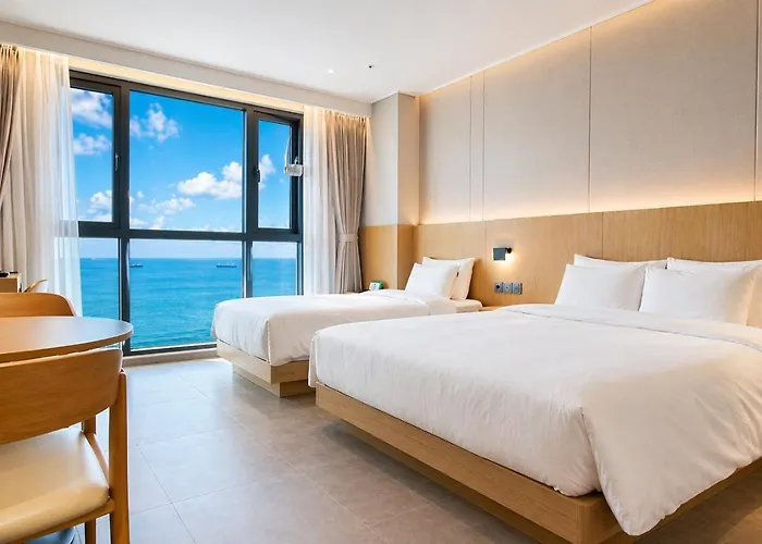 Laon Hotel