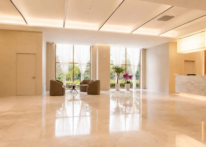 Laon Hotel 3*